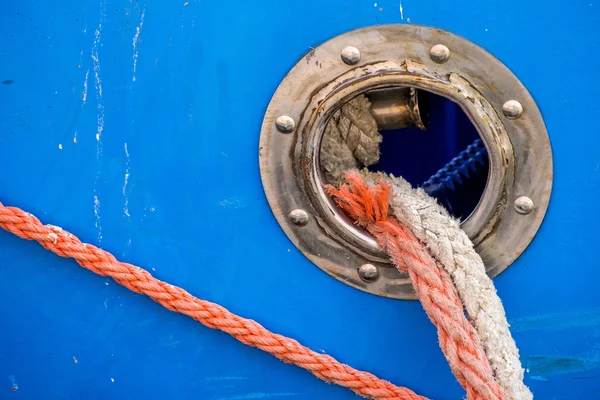 Mooring lijn van een trawler — Stockfoto