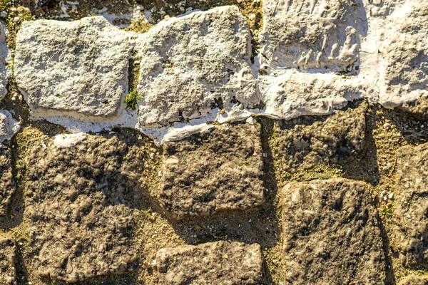 Mur de pierres brutes — Photo