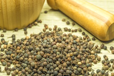 Kebabe, tıbbi bitki ve baharat