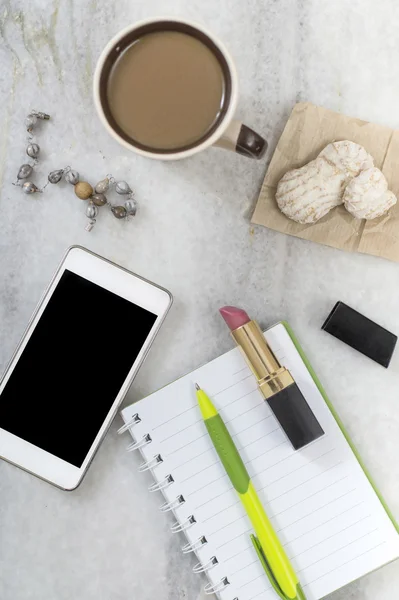 Escritorio de mujer — Foto de Stock