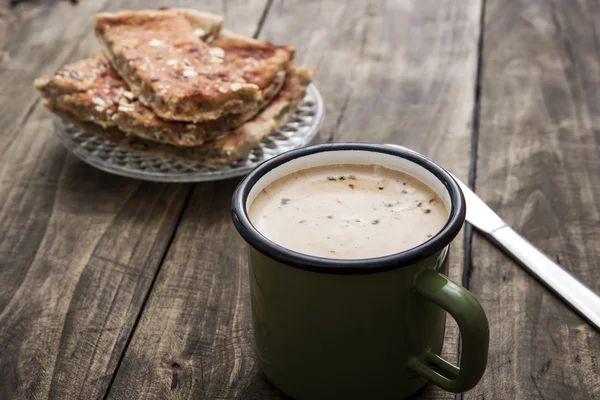 Pão e café caseiros — Fotografia de Stock