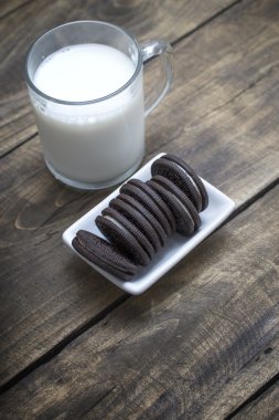 Masanın üzerine çikolata oreo Çerezler