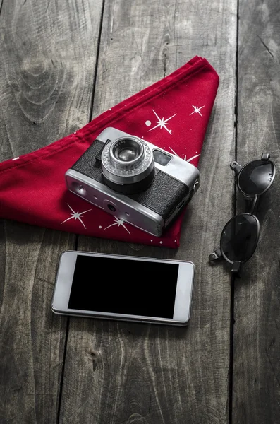 Fotografenzubehör auf dem Tisch — Stockfoto