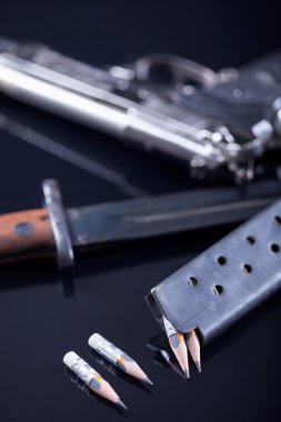 terörizm, özgürlüğü ve medi kavramı karşı savaş