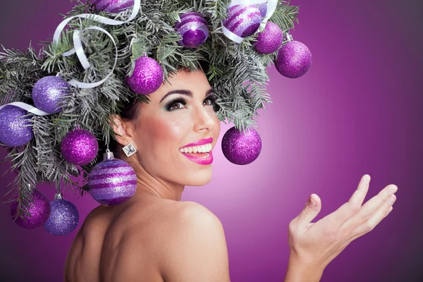 Weihnachten Mode Modell Frau. Weihnachten neue Jahr Frisur und Make — Stockfoto