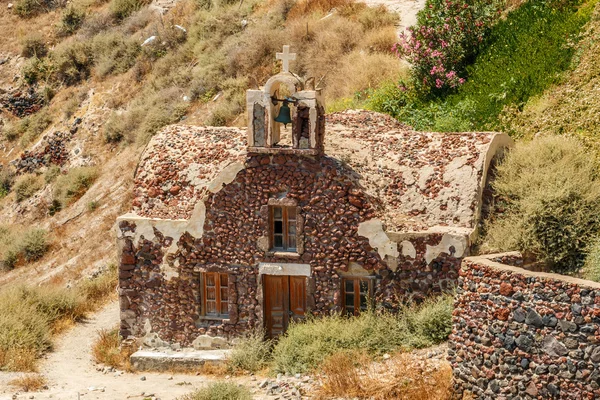 Ruínas de uma igreja grega em Oia, Santorini — Fotografia de Stock