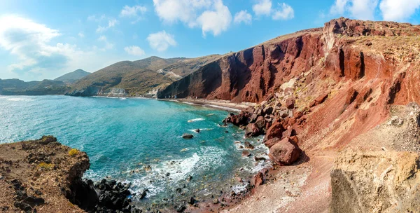 Panorama de la plage rouge de Santorin — Photo