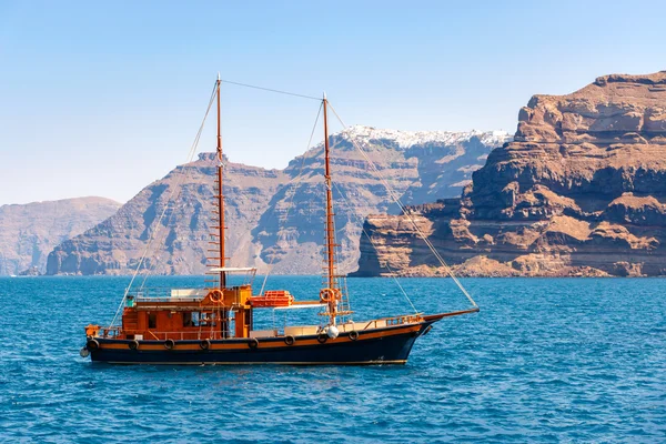 Sailing ship on the sea — Stock Photo, Image