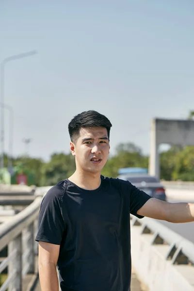 Goed Uitziende Knappe Jonge Aziatische Meisjes Oefenen Stad — Stockfoto