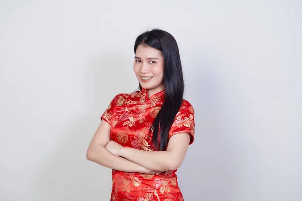 Yeni Çin Yılın Kutlu Olsun Geleneksel Cheongsam Qipao Elbisesi Giyen — Stok fotoğraf