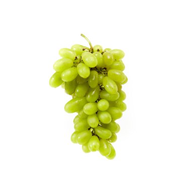 Beyaz bir arka planda, havada duran lezzetli beyaz üzümler.