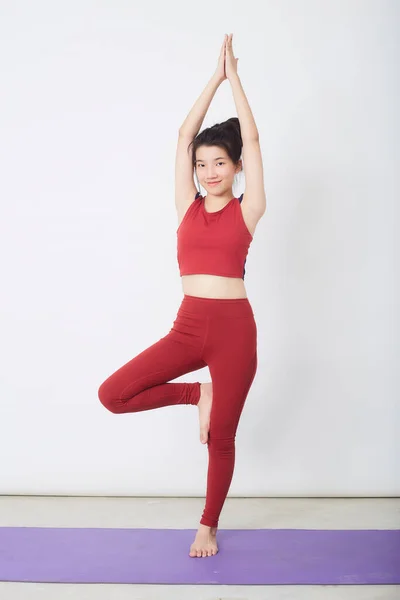 Young Asian Woman Exercise Light Background — Stock fotografie