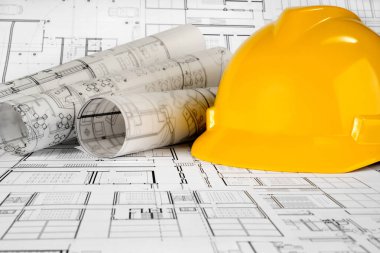 Sarı başlık ve proje çizimleri