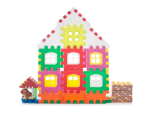 Nahaufnahme Des Spielzeughausmodells Auf Weißem Hintergrund — Stockfoto