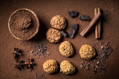 Ev yapımı kurabiye, çikolata ve kakao.