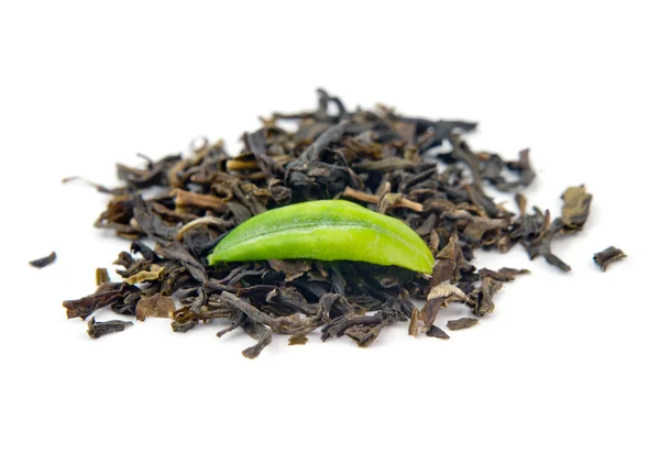 Tea and leaves — Stock Photo, Image