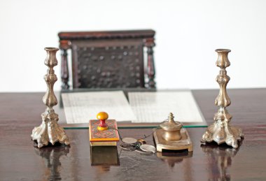 tabloyu kapatın