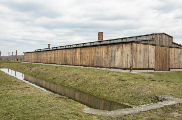 Visión histórica del campo de exterminio de Auschwitz en color —  Fotos de Stock