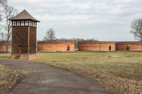 Visión histórica del campo de exterminio de Auschwitz en color —  Fotos de Stock