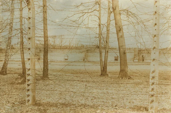 Etkisi auschwitz concentrat yaşında sepya dijital grunge sıkıntılı