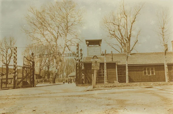 Etkisi auschwitz concentrat yaşında sepya dijital grunge sıkıntılı