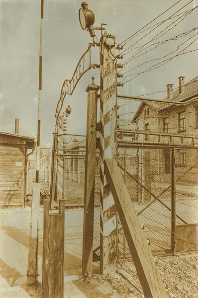 Etkisi auschwitz concentrat yaşında sepya dijital grunge sıkıntılı