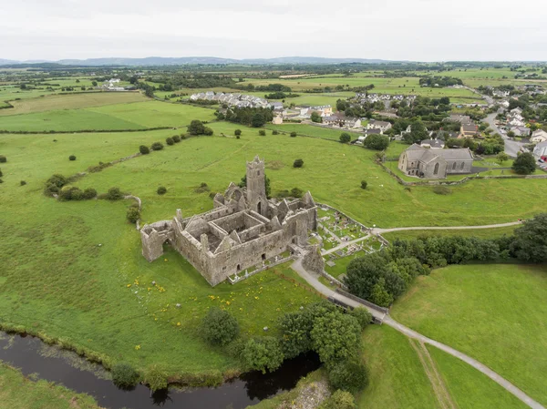 Aerial quin abbey, comté de clare, Irlande — Photo