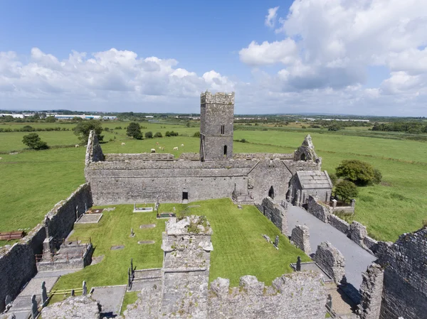 Vedere aeriană corcomroe abbey clare, burren, județ clar, Irlanda — Fotografie, imagine de stoc