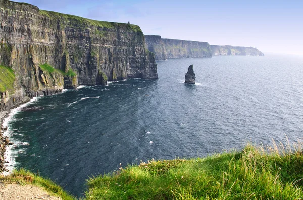 Tramonto sulle famose scogliere di Moher County Clare, Irlanda — Foto Stock