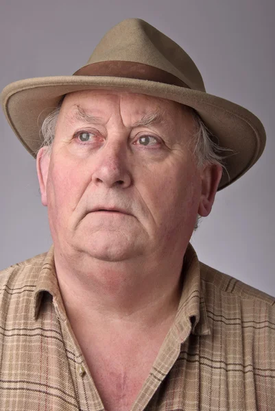 Portrait of senior male wearing a hat — 图库照片