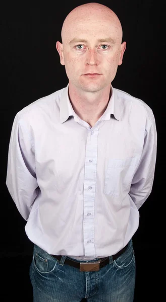 Portrait capture 30's male on black backdrop — Stock Photo, Image