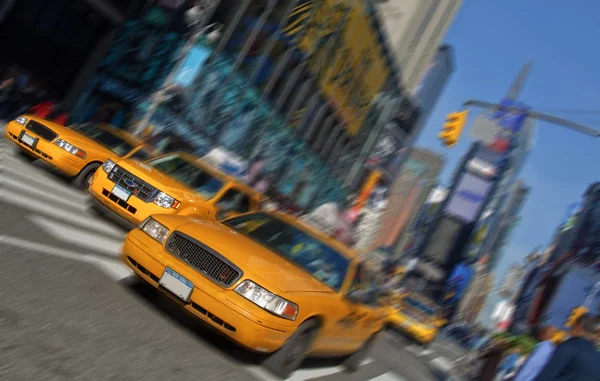 New York City Times Square, le mouvement de taxi flou — Photo