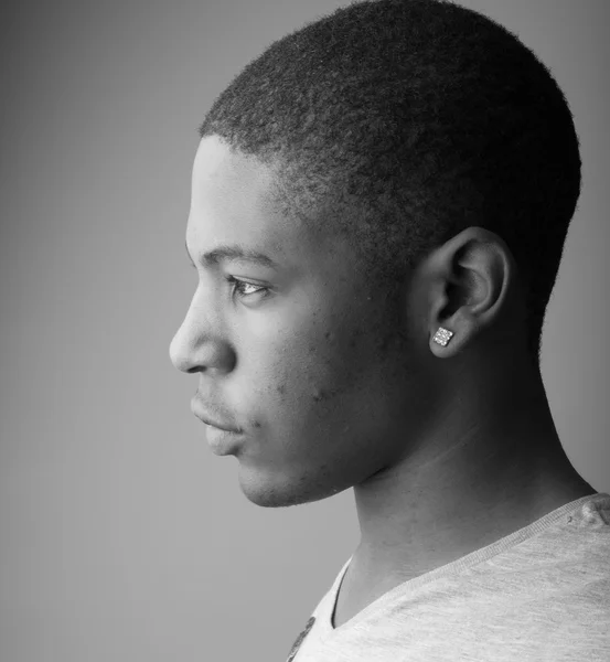 Close up Headshot portrait of a handsome black man — Stock Photo, Image