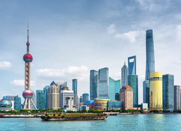 View of Pudong skyline (Lujiazui) in Shanghai, China — Stock Photo, Image