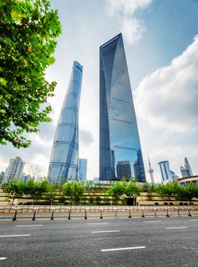 Gökdelenlerin alt görünümü, Şangay şehir merkezi, Çin