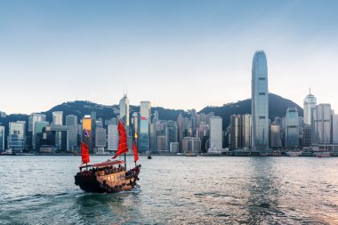 Victoria Limanı Hong Kong turistik yelkenli haçlar