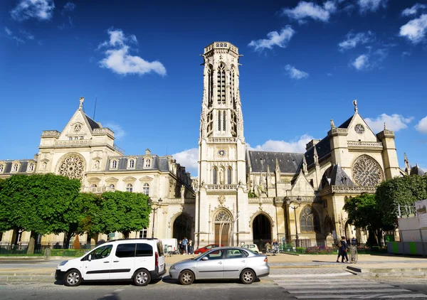 Katolický kostel Saint Germain z Auxerre v Paříž, Francie. — Stock fotografie