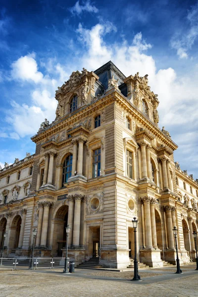 The facade of the Pavilion Mollien of the Louvre Museum in Paris — Stock Photo, Image