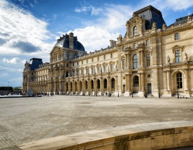 Louvre, Paris, Fransa, geçit Richelieu görünümünü.