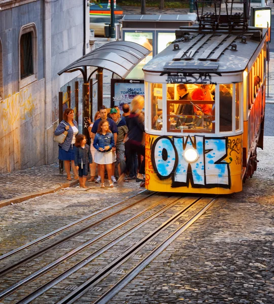 Die gloria-bahn in Lissabon, portugal. — Stockfoto