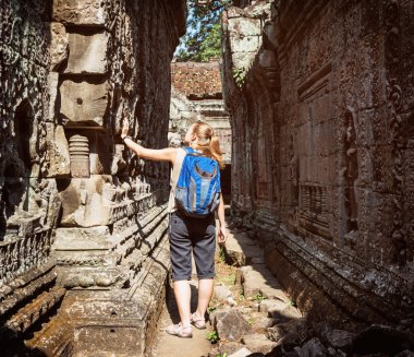 Turizm ve bas-reliefs Angkor, Kamboçya Preah Khan Tapınağı