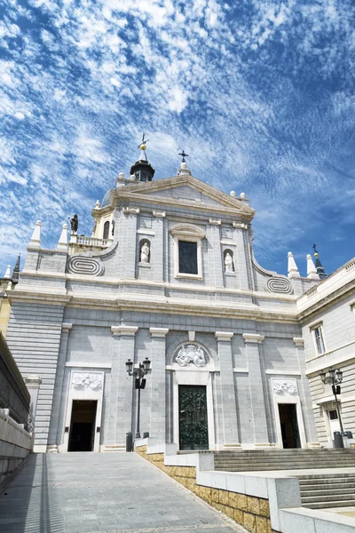 View of the entrance to the Cathedral of Saint Mary the Royal of — Zdjęcie stockowe