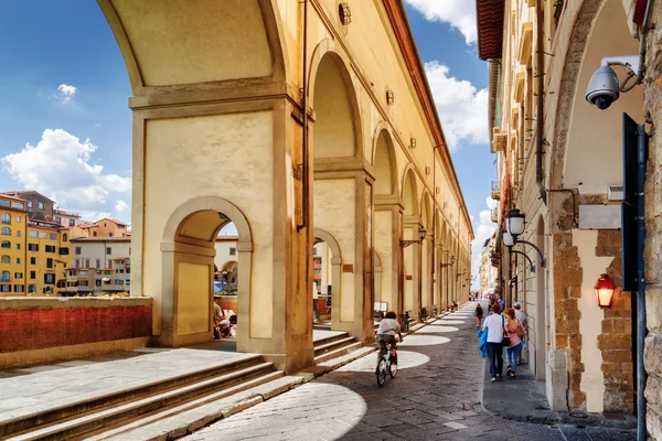 Arcos do Corredor Vasari em Florença, Toscana, Itália — Fotografia de Stock