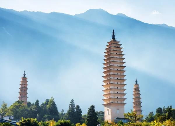 The Three Pagodas of Chongsheng Temple in Dali, China — ストック写真