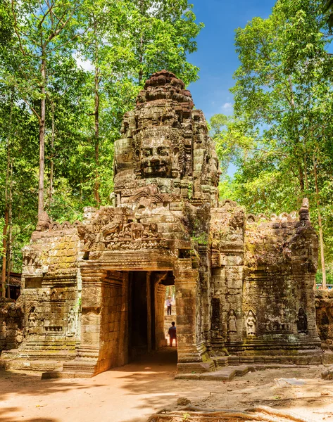 Antik Ta Som Tapınağı Angkor, Siem Reap, Kamboçya için ağ geçidi — Stok fotoğraf