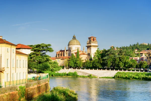 View of Church of San Giorgio in Braida from Adige River, Verona — Stock Fotó