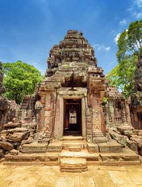 Doorway with carving of ancient Ta Som temple, Angkor, Cambodia