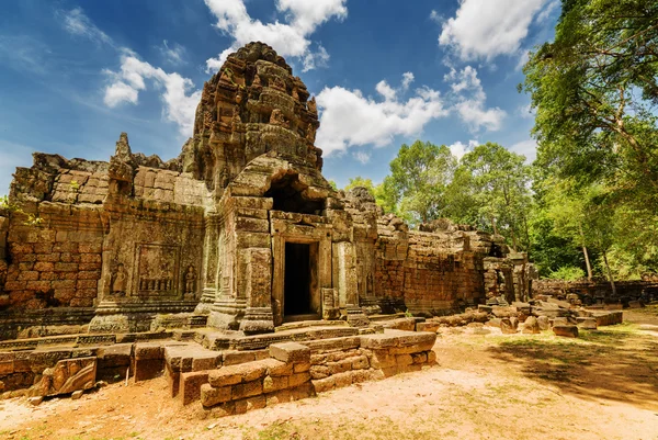 Gópura antiga do templo Ta Som em Angkor, Camboja — Fotografia de Stock