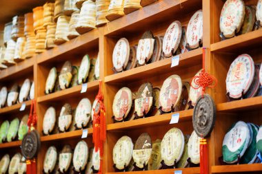 Sonrası fermente çay, çay salonu, Lijiang Yunnan Puer diskler
