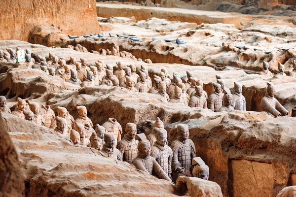 Terracotta savaşçıları, Qin Shi Huang Türbesi görünümünü — Stok fotoğraf